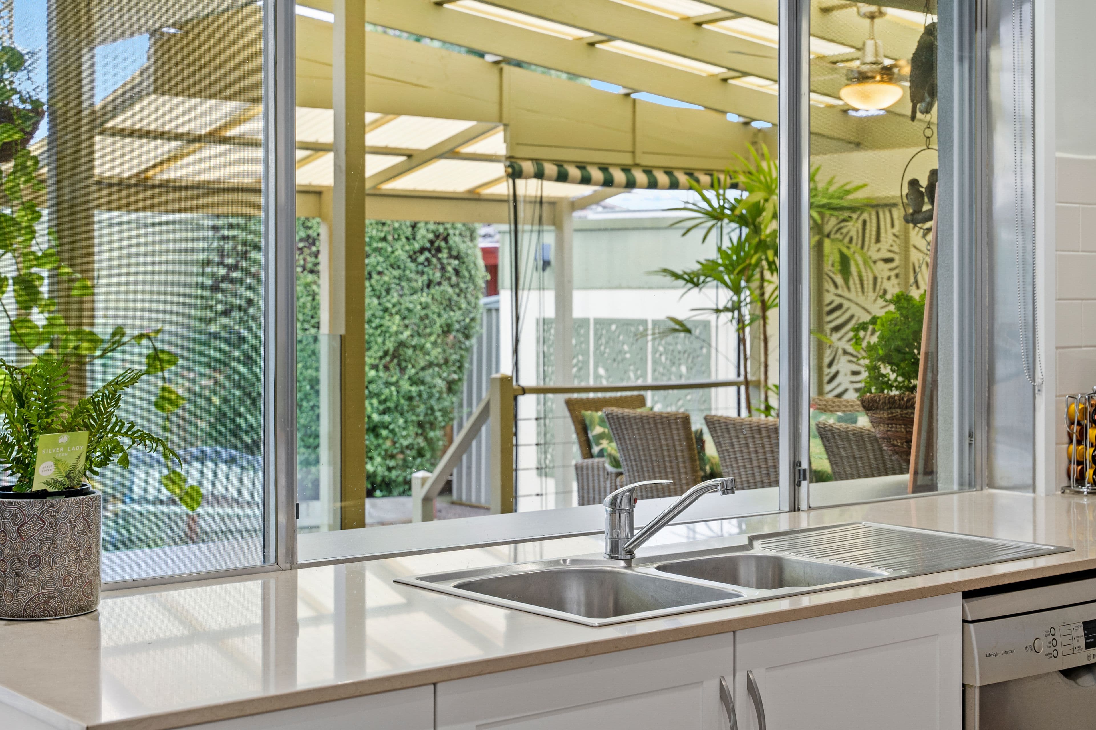 14 Clifford Street, Bayswater VIC 3153, Bayswater - Thumbnail 5