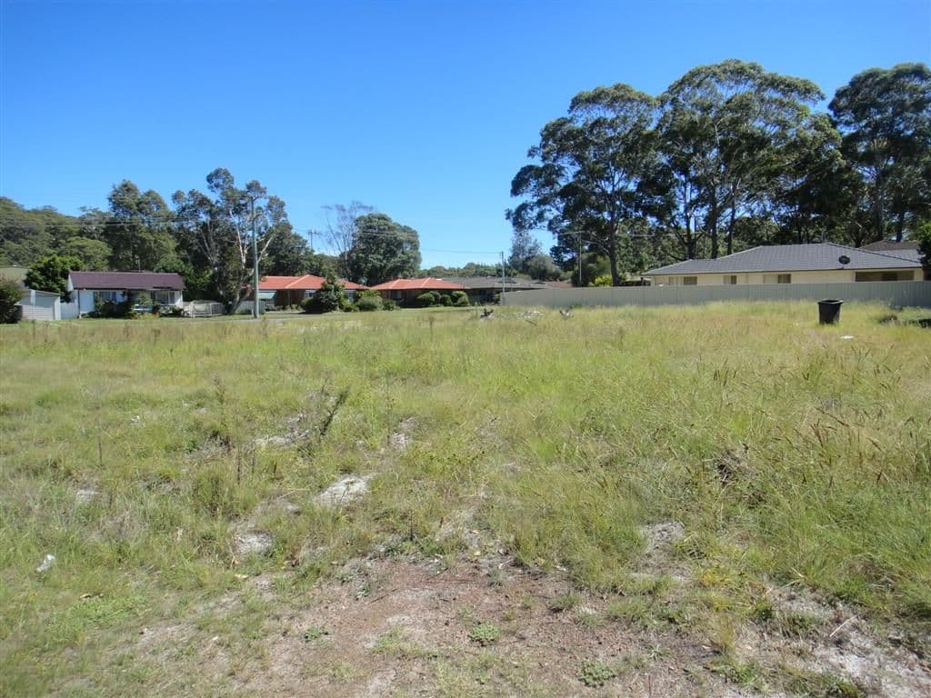 56 and 58 Meredith Avenue, LEMON TREE PASSAGE NSW 2319, Lemon Tree Passage - Image 1