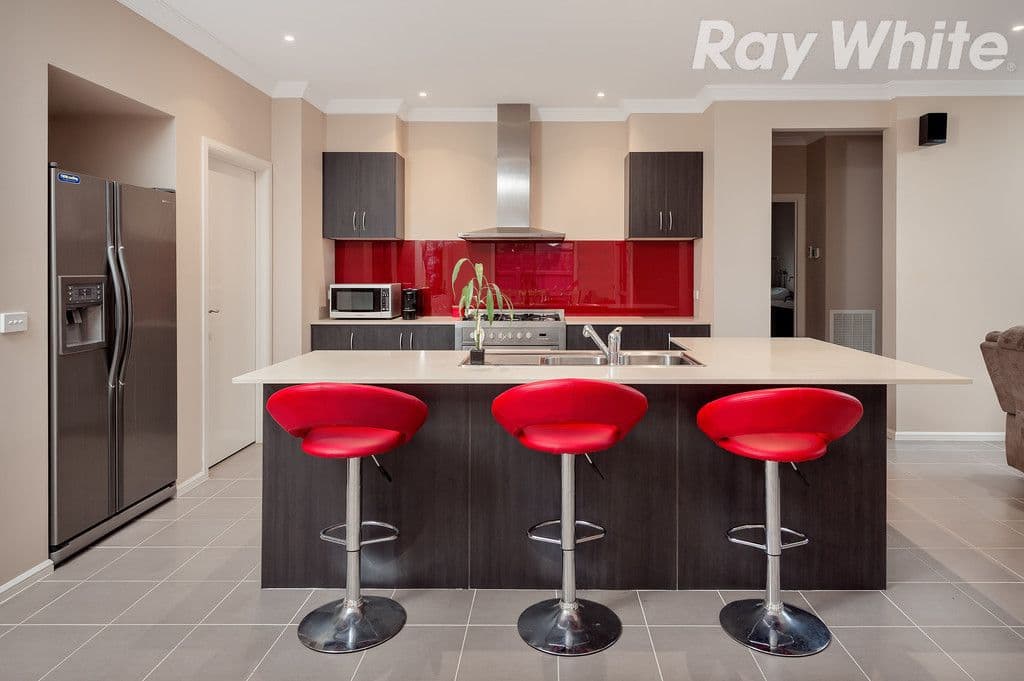 10 Saintly Drive, South Morang VIC 3752, South Morang - Thumbnail 5