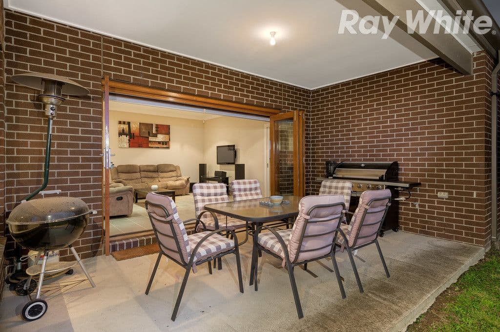 10 Saintly Drive, South Morang VIC 3752, South Morang - Thumbnail 7