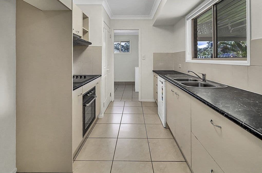 6 Mustang Place, Upper Coomera QLD 4209, Upper Coomera - Thumbnail 2