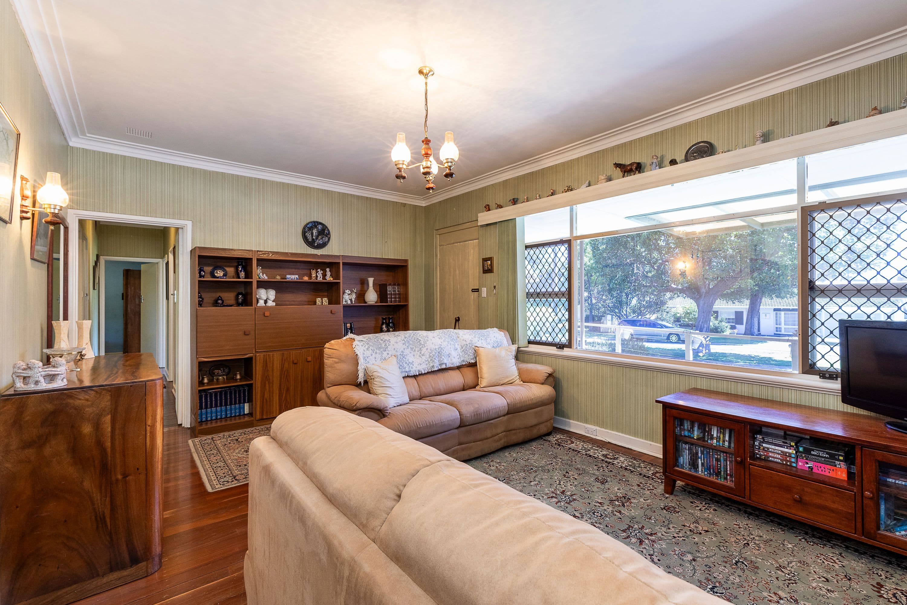 6 Delphine Avenue, Dianella WA 6059, Dianella - Thumbnail 5