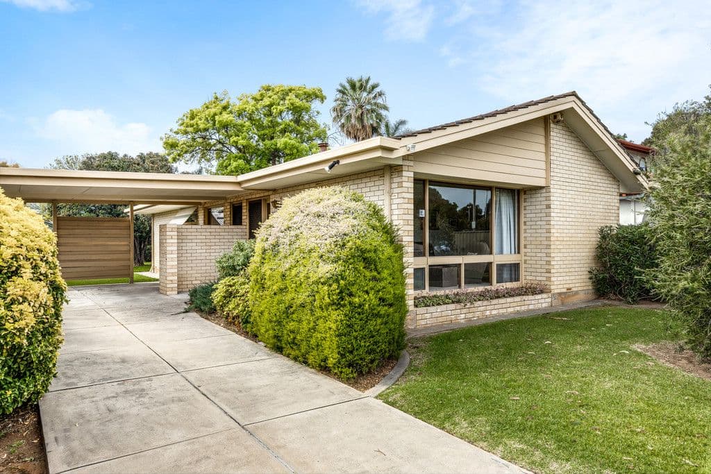 9 Shelley Avenue, Marion SA 5043, Marion - Thumbnail 2