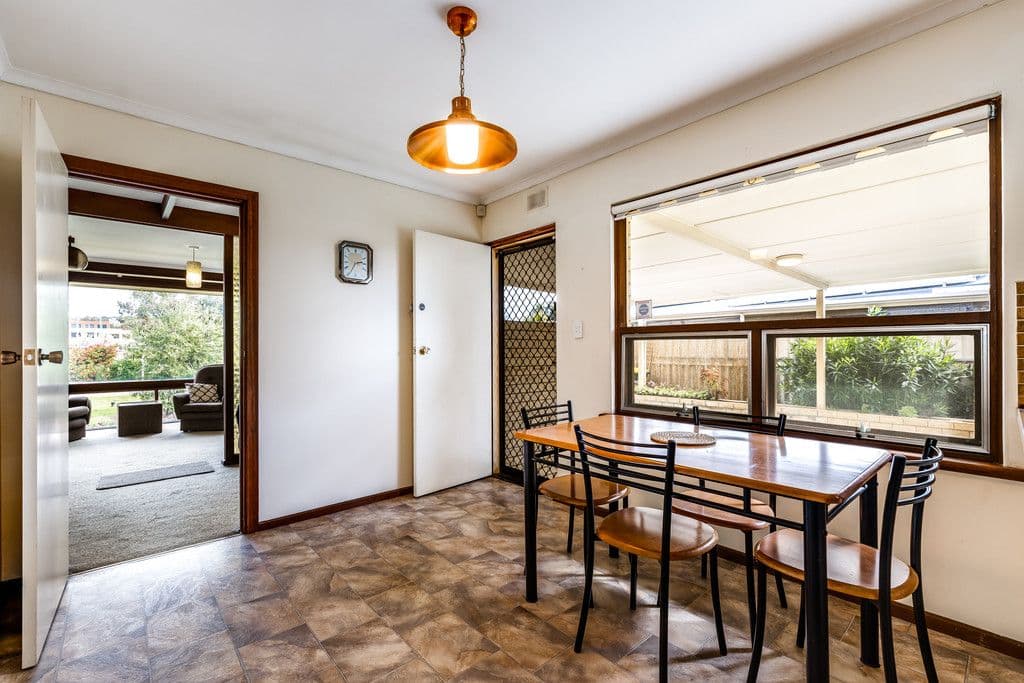 9 Shelley Avenue, Marion SA 5043, Marion - Thumbnail 4