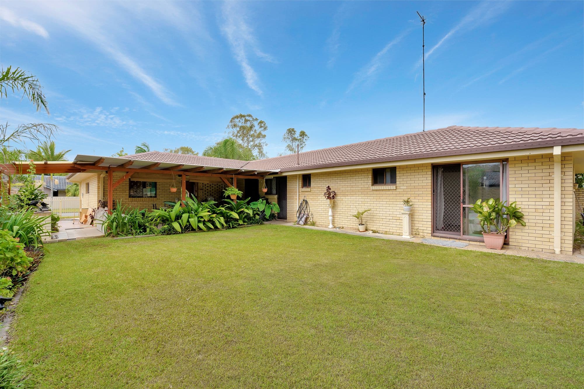 14 Parasol Street, Ashmore QLD 4214, Ashmore - Image 1