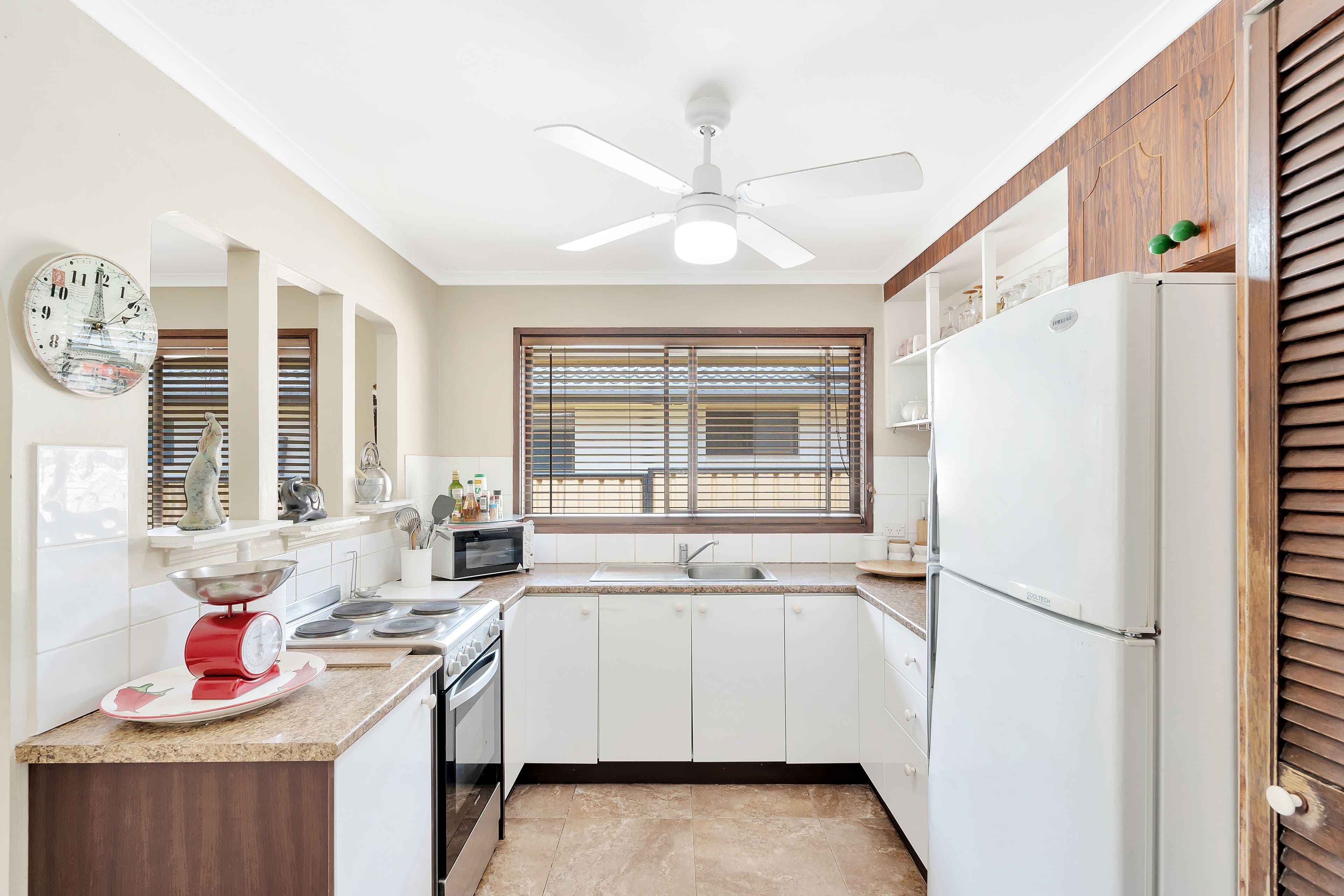 14 Parasol Street, Ashmore QLD 4214, Ashmore - Thumbnail 4