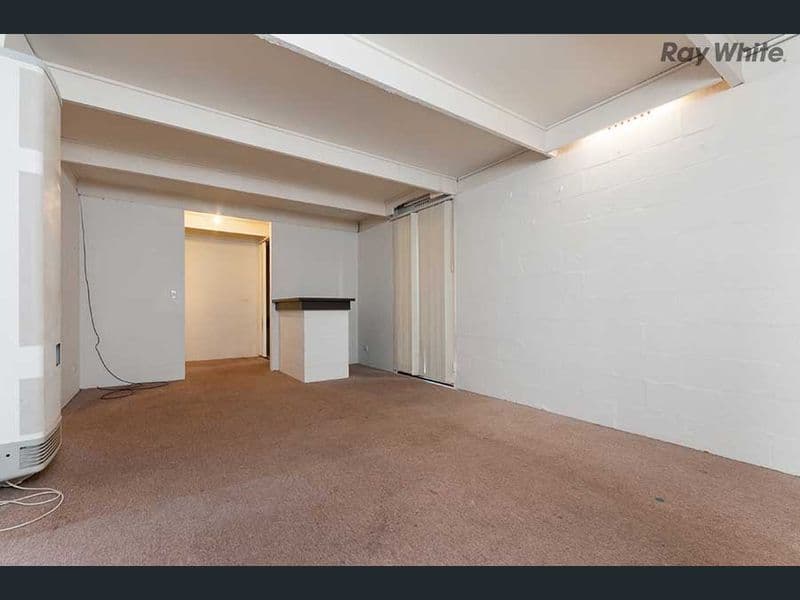 4 Rowell Court, Melton South VIC 3338, Melton South - Thumbnail 3