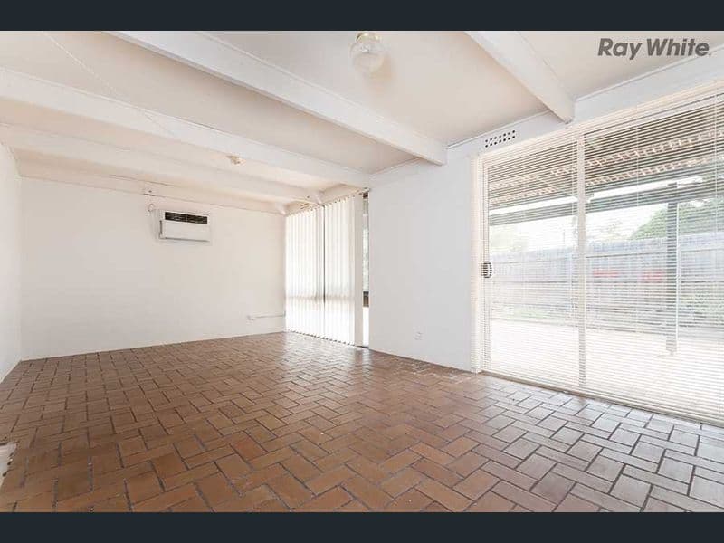 4 Rowell Court, Melton South VIC 3338, Melton South - Thumbnail 4