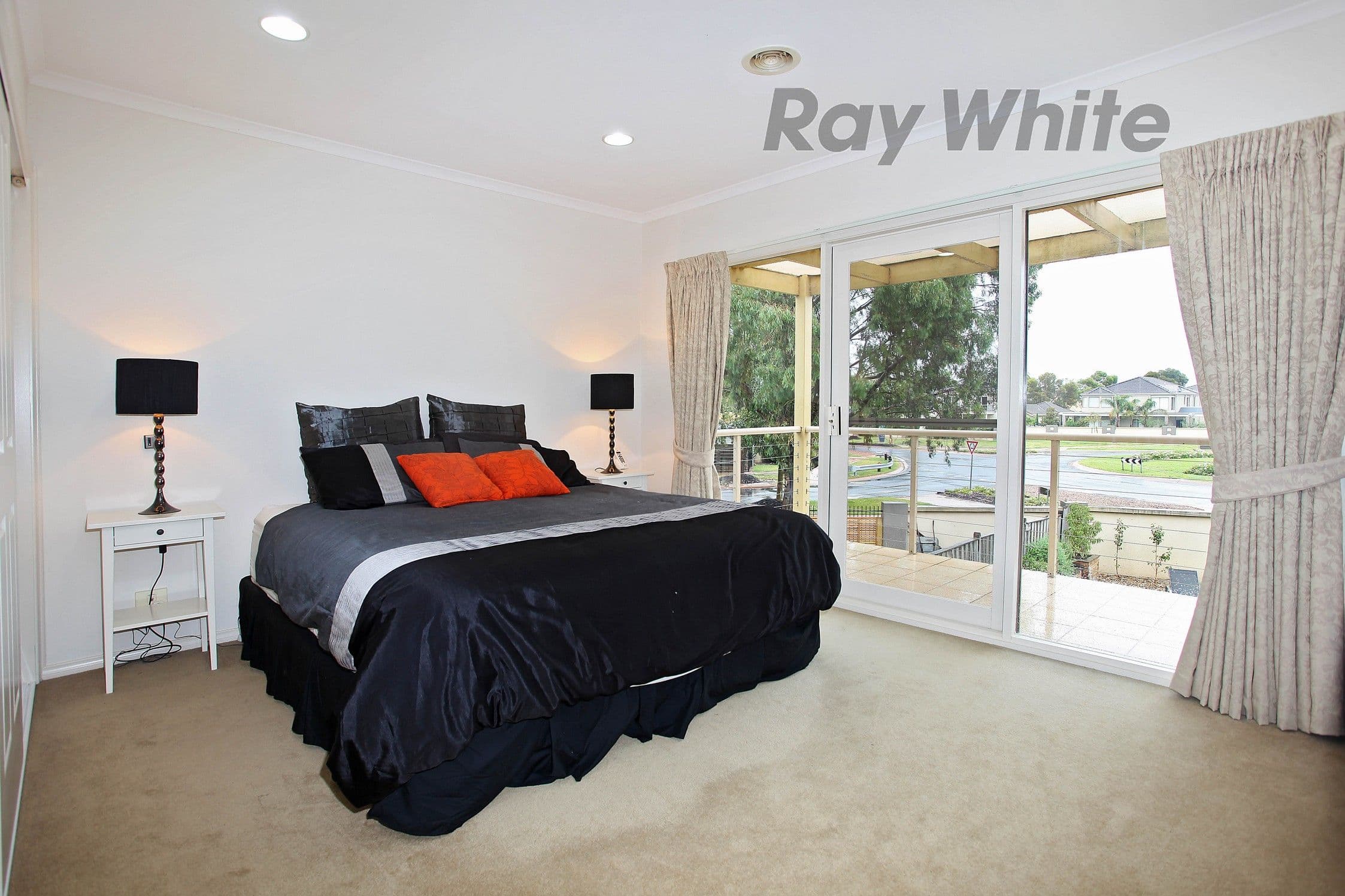 1 Greg Norman Drive, Point Cook VIC 3030, Point Cook - Thumbnail 7