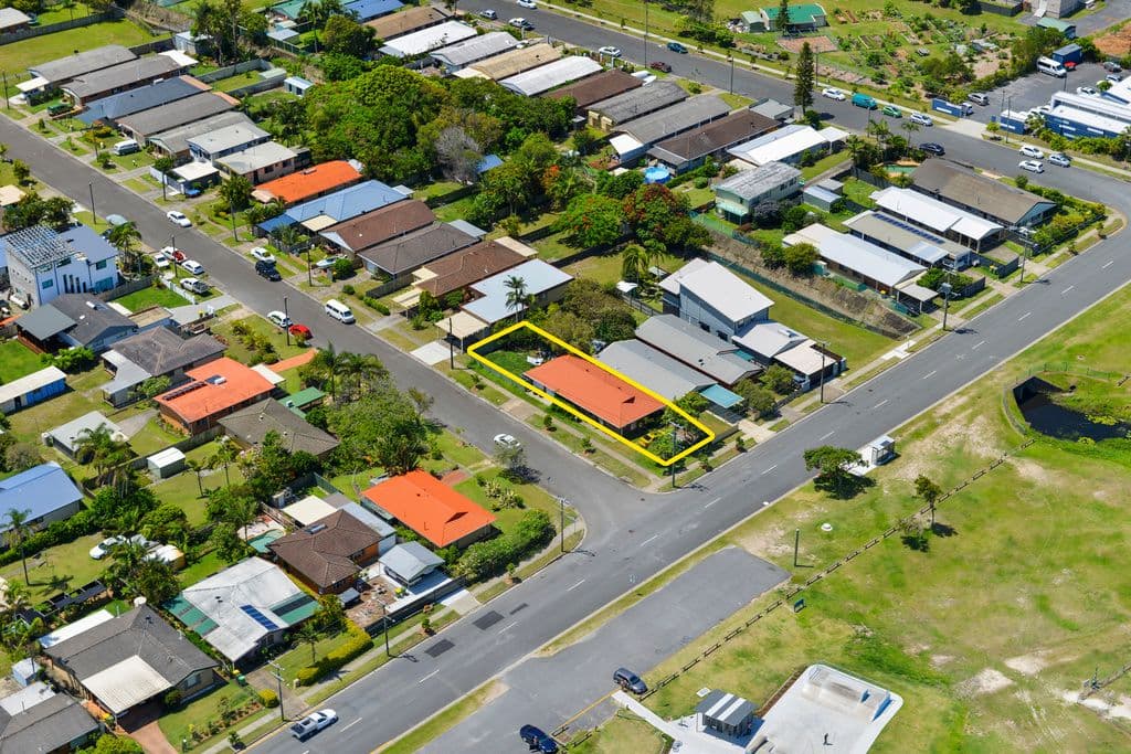 23 Boyd Street, Tugun QLD 4224, Tugun - Thumbnail 2