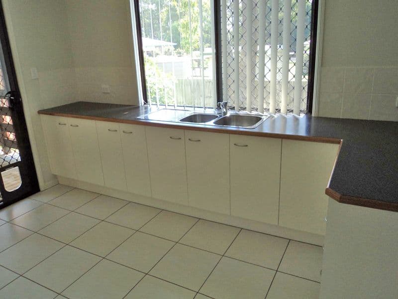 9 George Street, BLACKBUTT QLD 4314, Blackbutt - Thumbnail 4