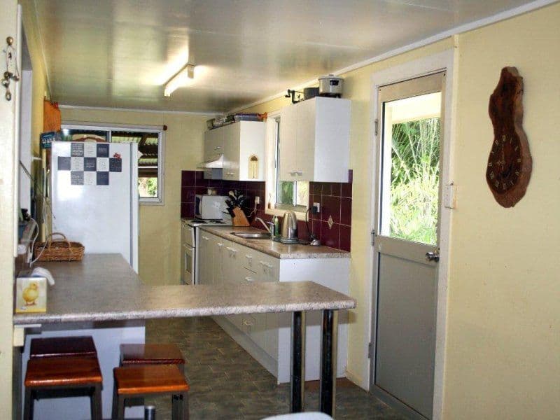 17 McLaren, HUGHENDEN QLD 4821, Hughenden - Thumbnail 6