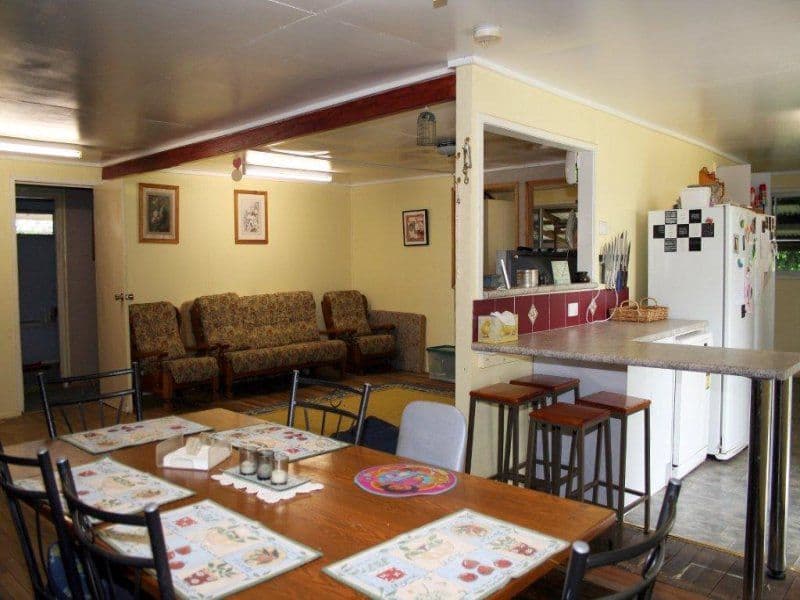 17 McLaren, HUGHENDEN QLD 4821, Hughenden - Thumbnail 7