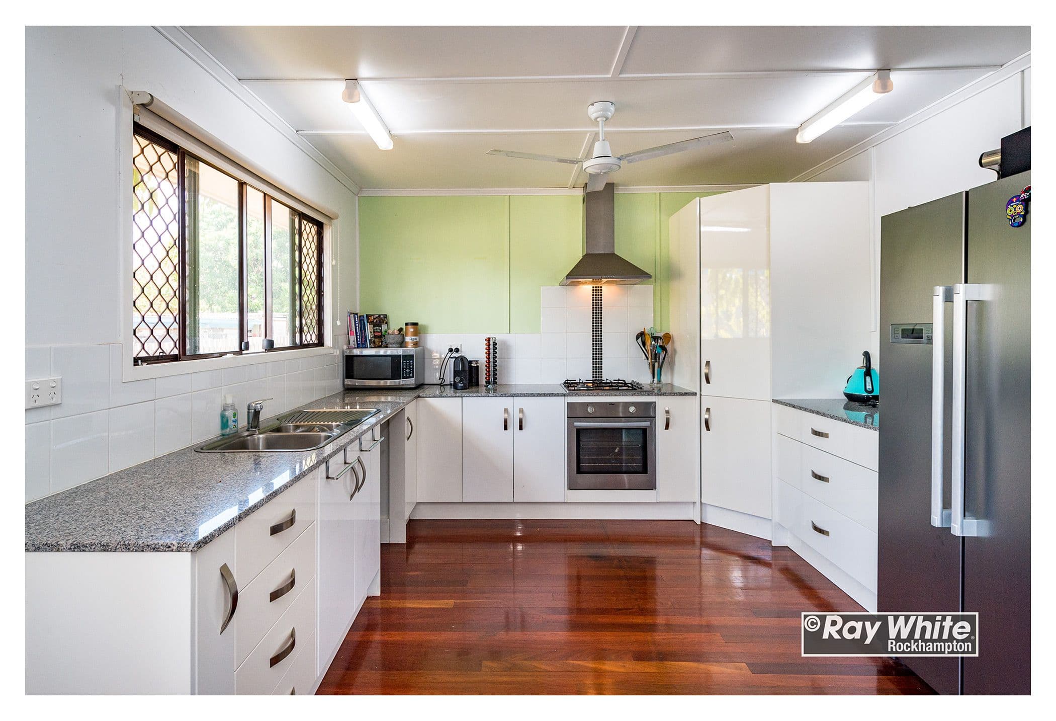 48 Ferndown Drive, Cranbourne, Cranbourne - Image 1