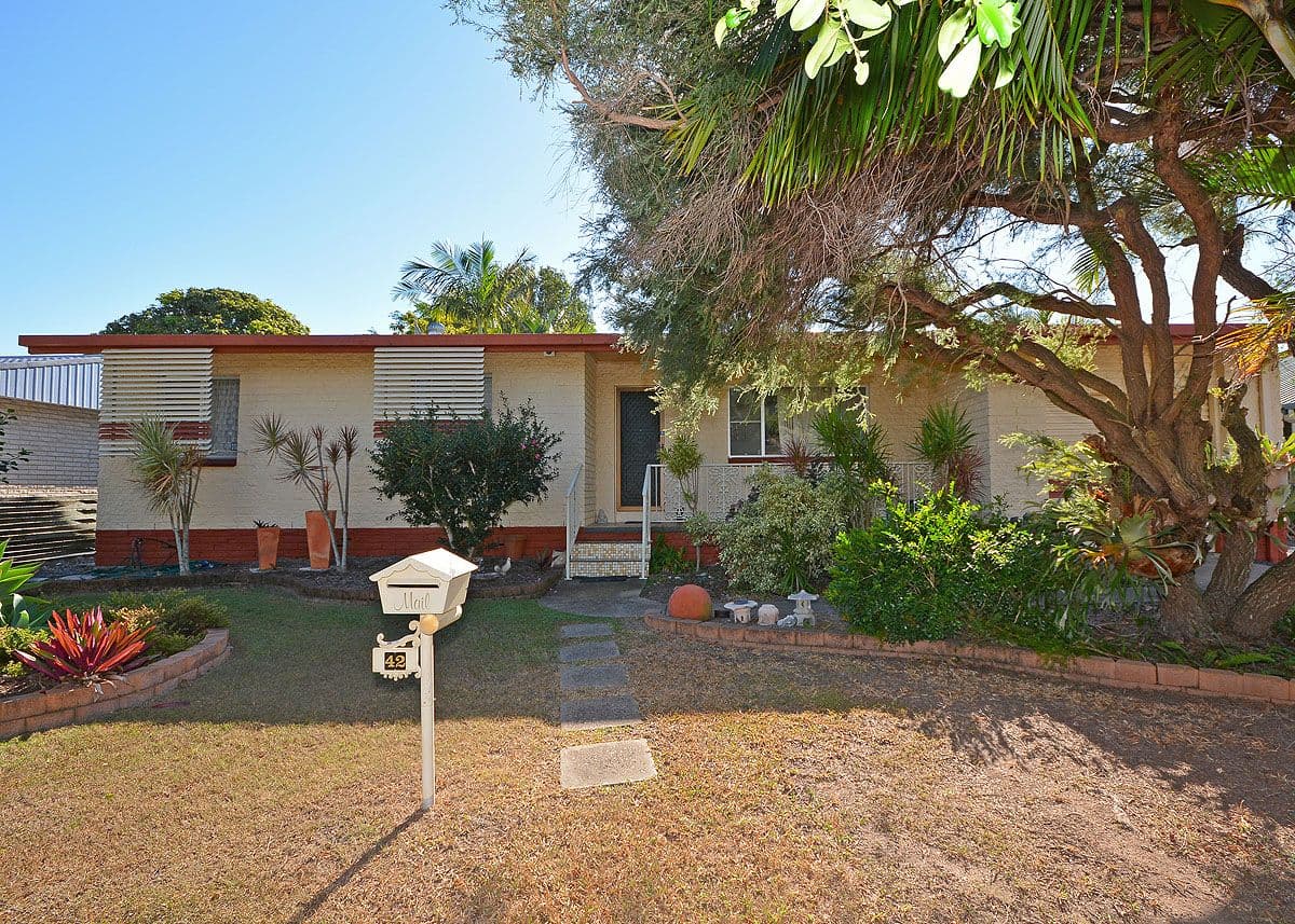 42 Corfield Street, Point Vernon QLD 4655, Point Vernon - Image 1