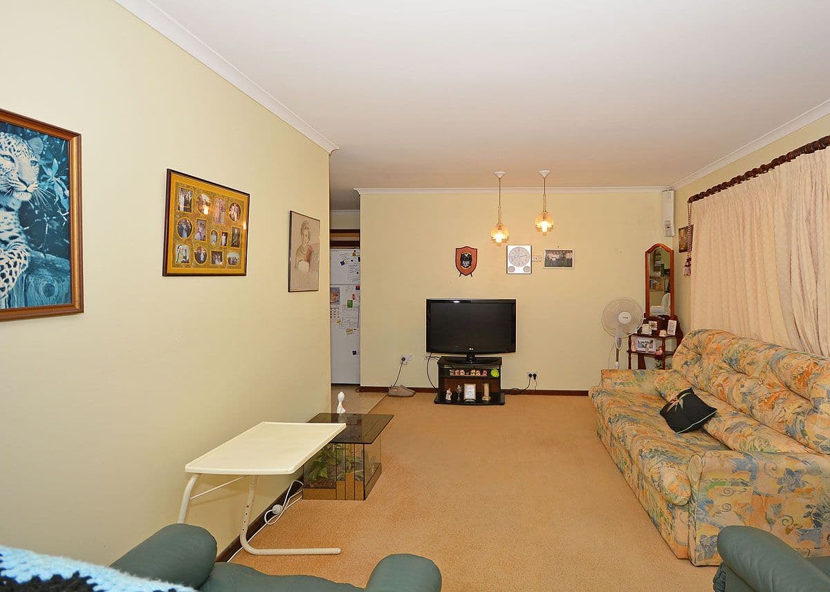 42 Corfield Street, Point Vernon QLD 4655, Point Vernon - Thumbnail 6