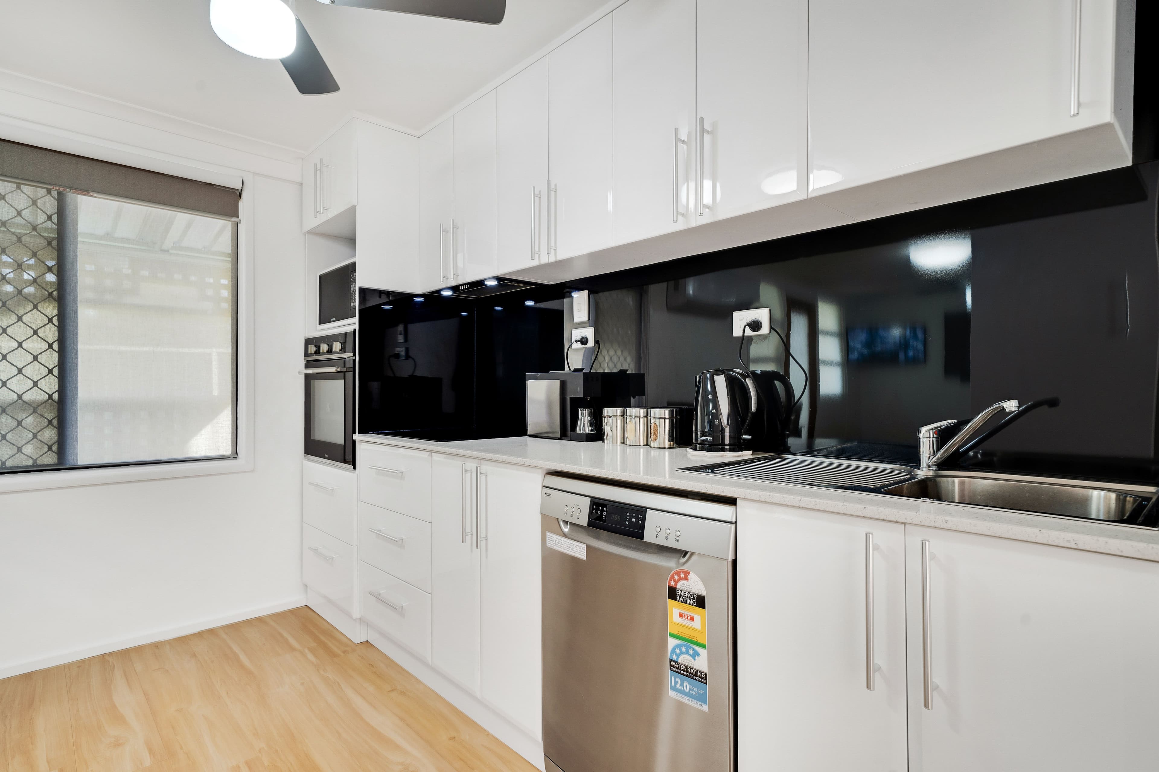 31 Catherine Street, Beenleigh QLD 4207, Beenleigh - Thumbnail 4