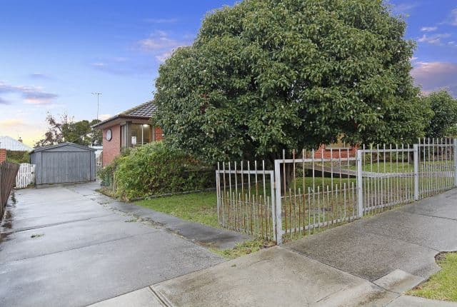 1A St Vigeons Road, Reservoir VIC 3073, Reservoir - Thumbnail 2