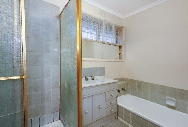 1A St Vigeons Road, Reservoir VIC 3073, Reservoir - Thumbnail 8