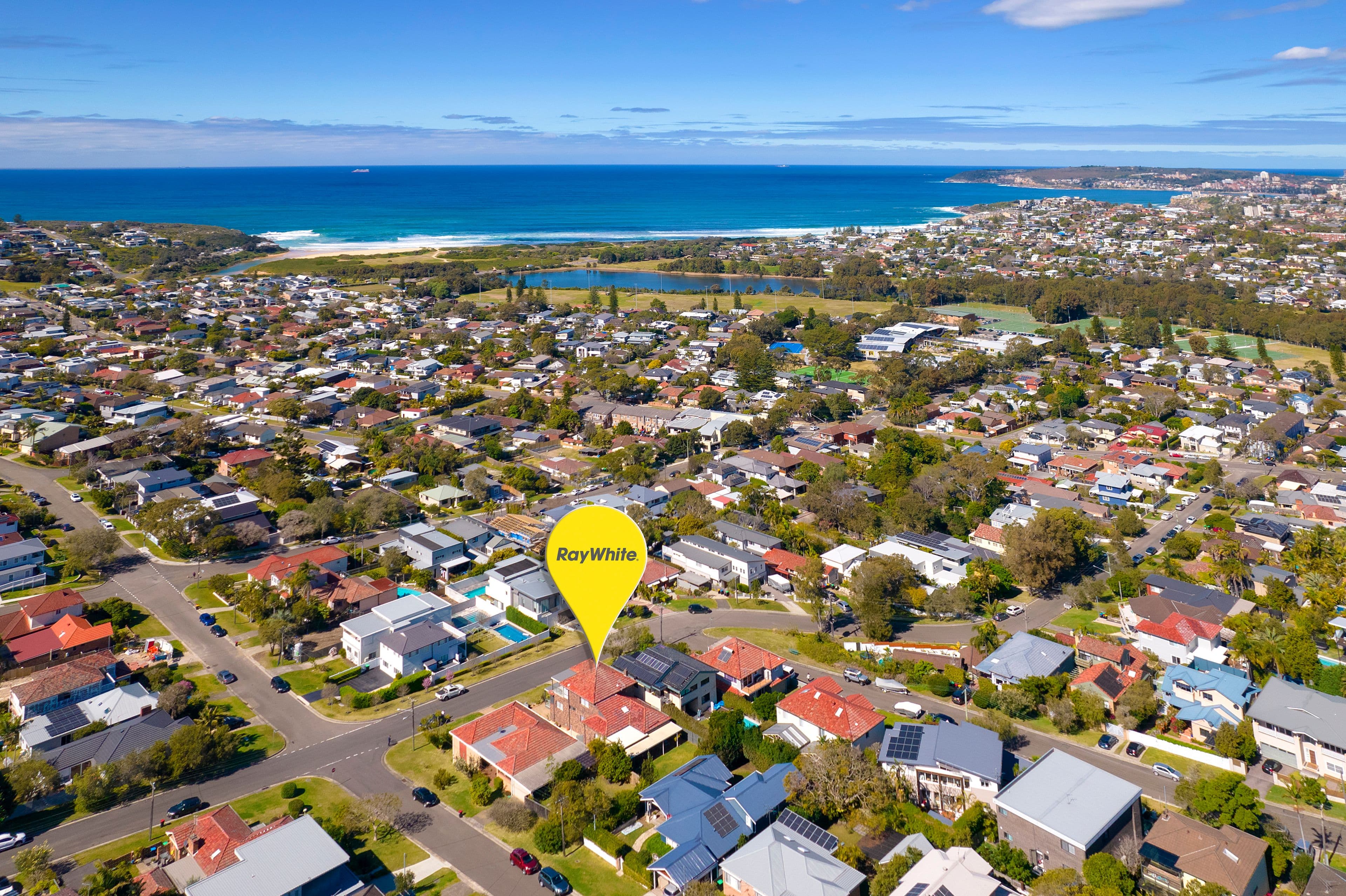 30 Delaigh Avenue, North Curl Curl NSW 2099, North Curl Curl - Thumbnail 3