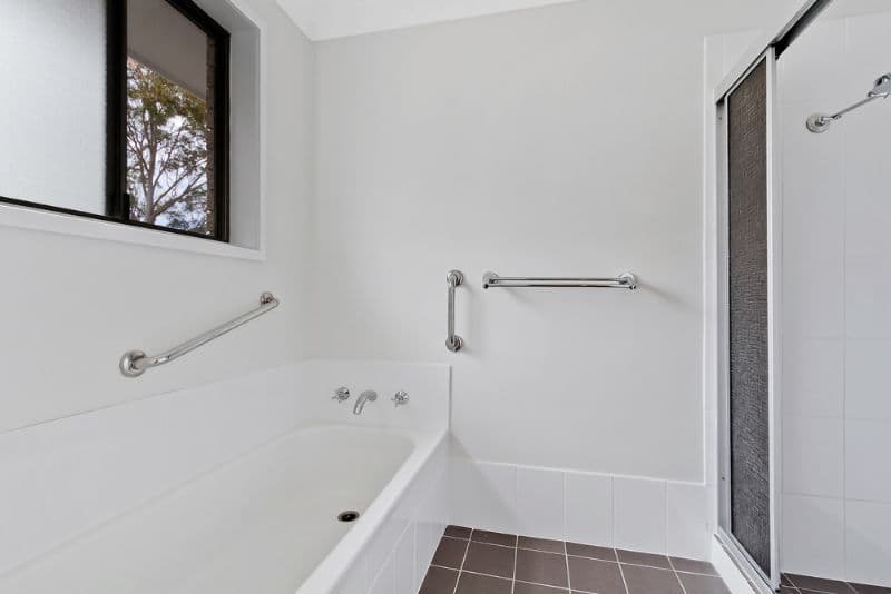 2 Kurraba Parade, BERKELEY VALE NSW 2261, Berkeley Vale - Thumbnail 5