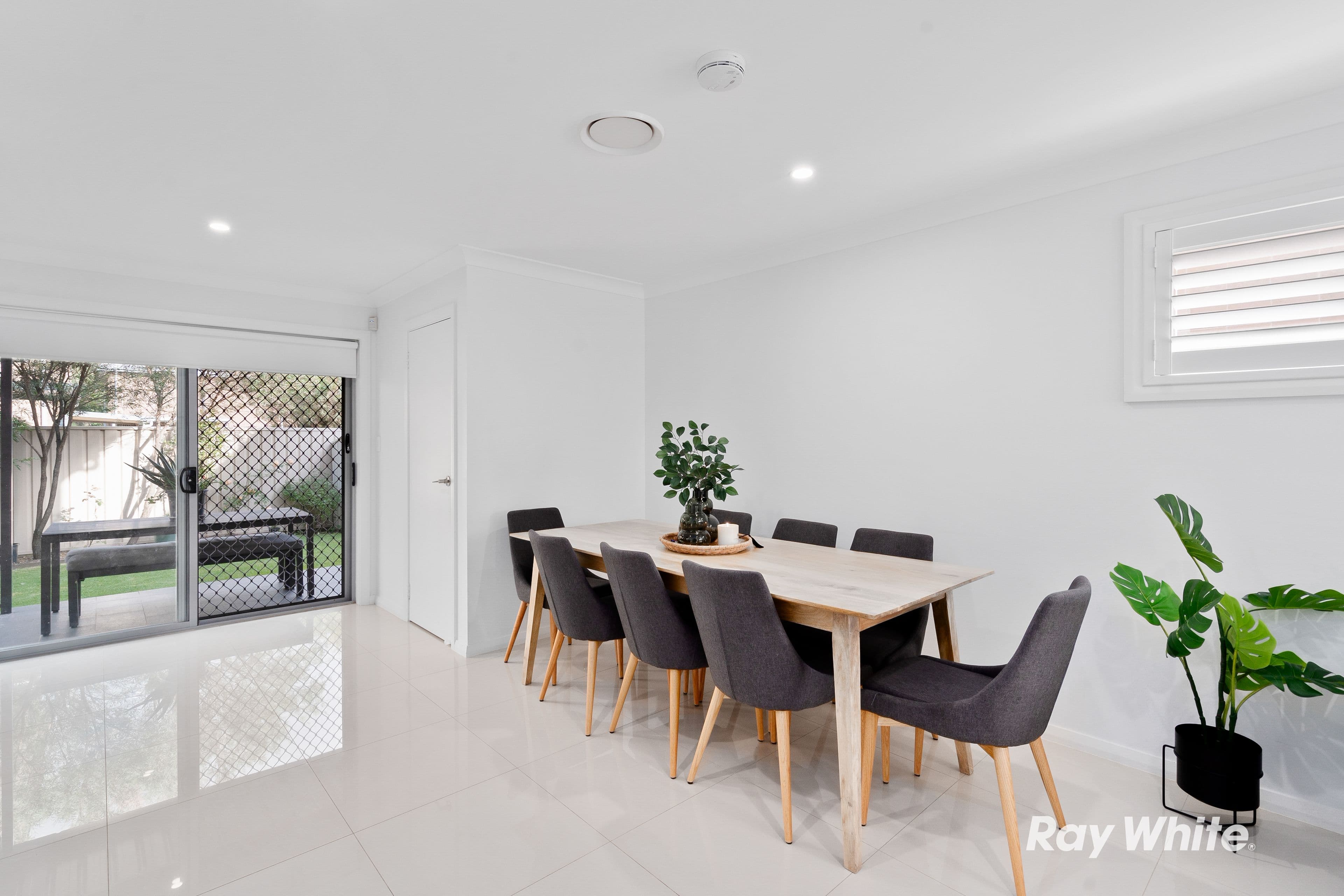 6 Emblica Glade, Kellyville Ridge NSW 2155, Kellyville Ridge - Thumbnail 2