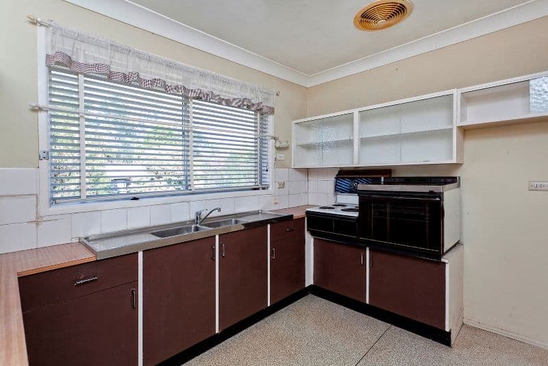 18  Glenella Street, THE GAP QLD 4061, The Gap - Thumbnail 5