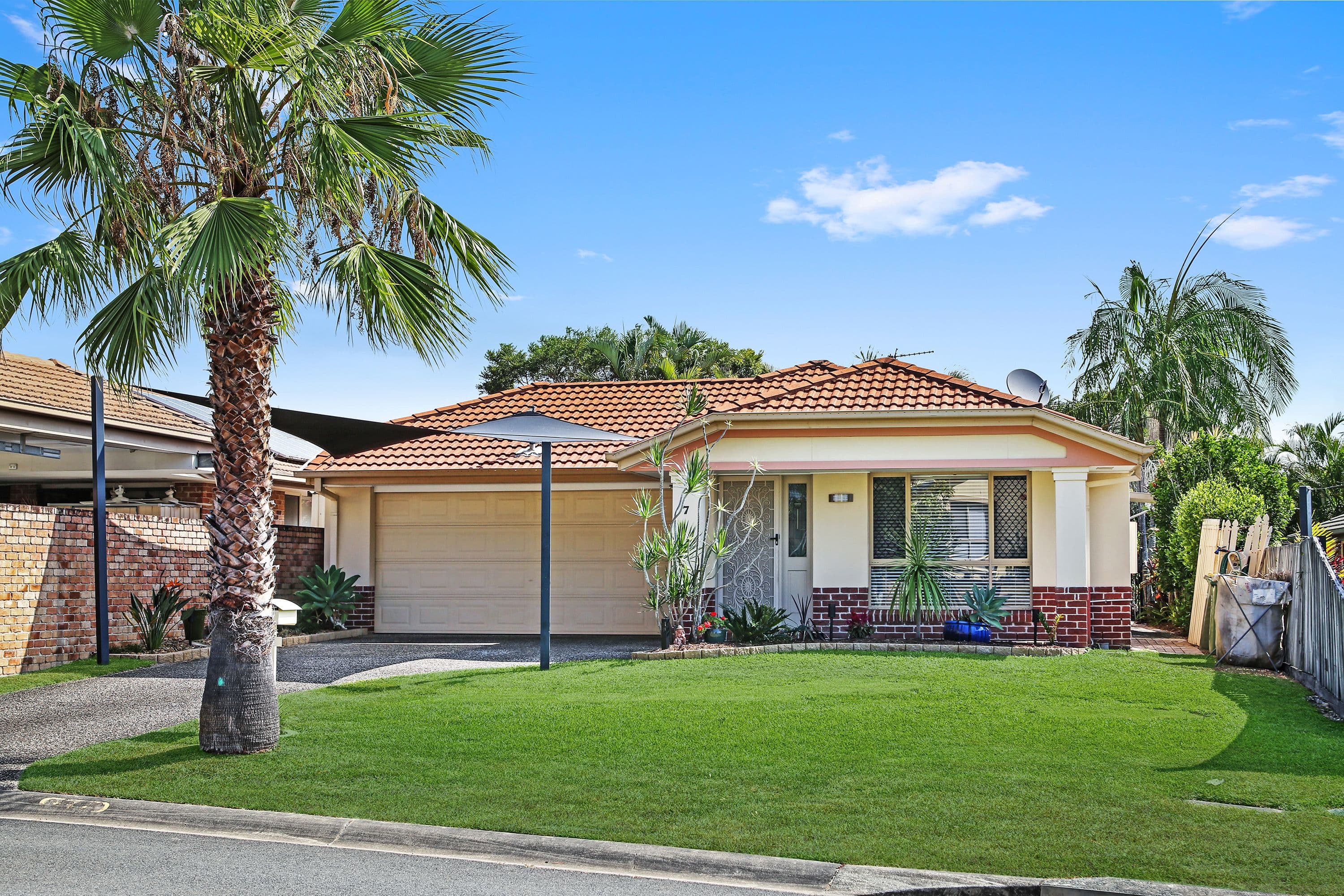 7 Breeana Court, Mudgeeraba QLD 4213, Mudgeeraba - Thumbnail 2