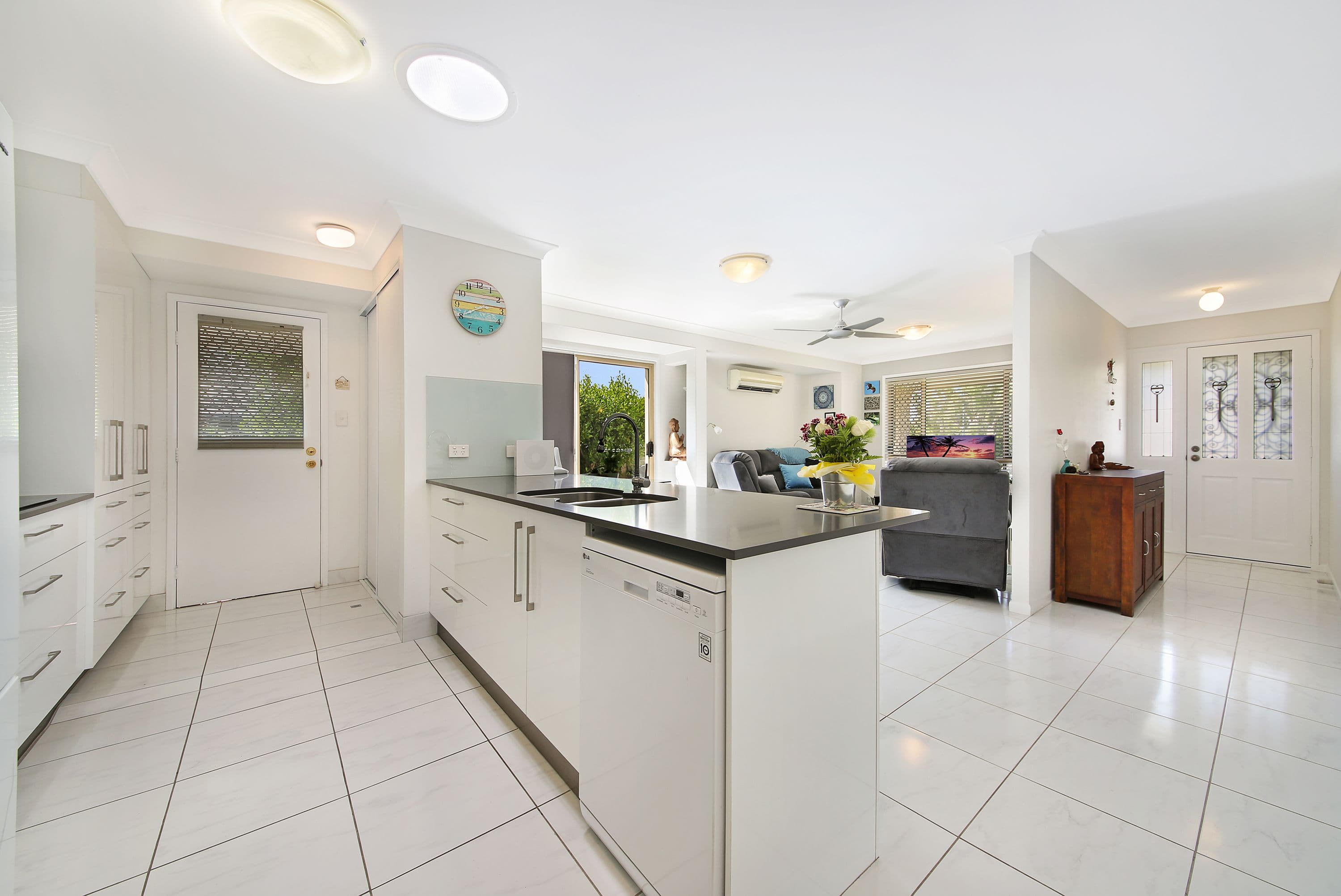 7 Breeana Court, Mudgeeraba QLD 4213, Mudgeeraba - Thumbnail 8