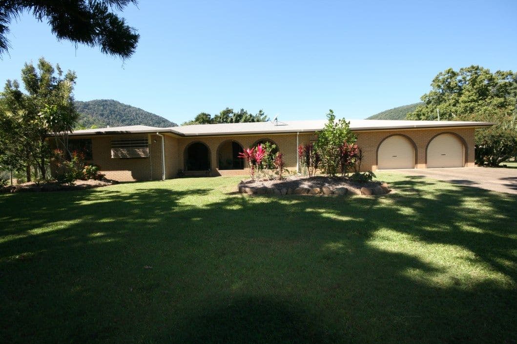 1195 Marlborough Sarina Road, Sarina QLD 4737, Sarina - Thumbnail 3
