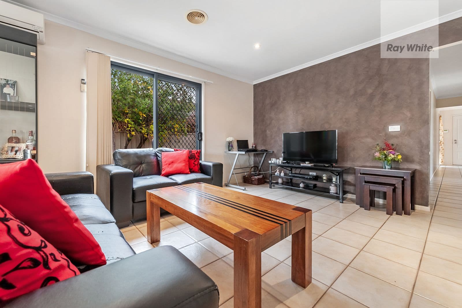 8 Sage Hills Place, Craigieburn VIC 3064, Craigieburn - Thumbnail 6