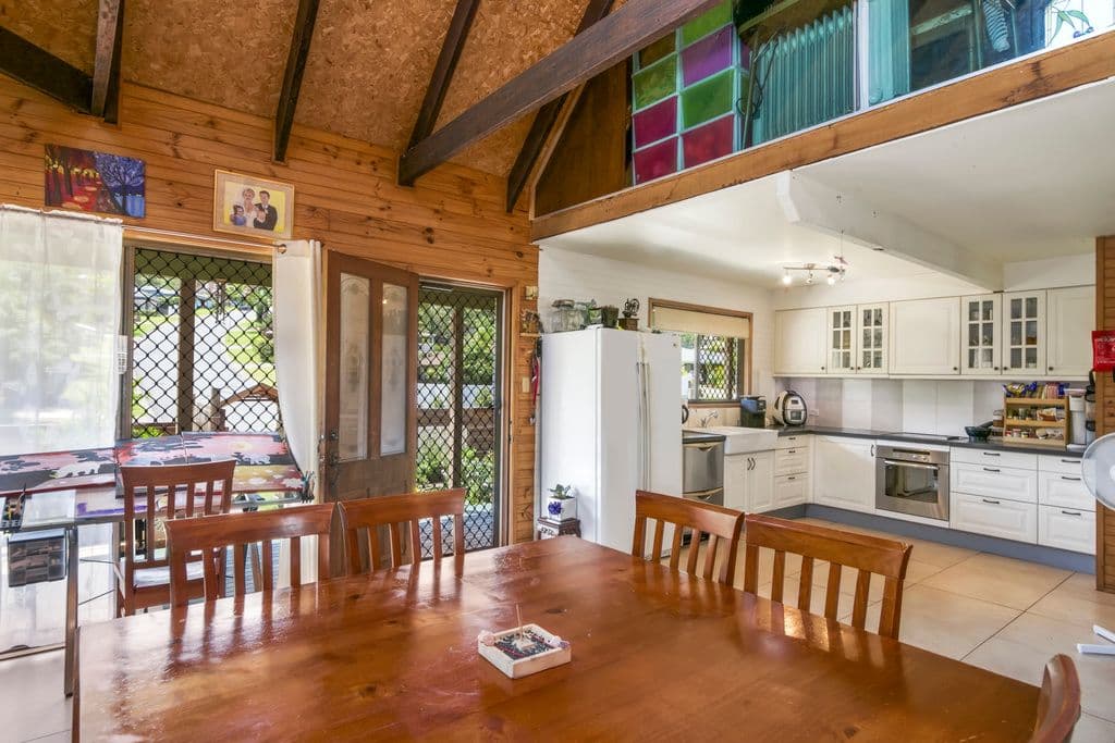 25 Taperell Drive, Tugun QLD 4224, Tugun - Thumbnail 3