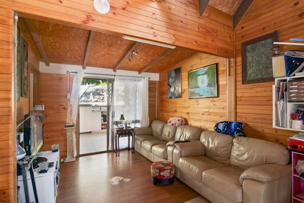25 Taperell Drive, Tugun QLD 4224, Tugun - Thumbnail 5