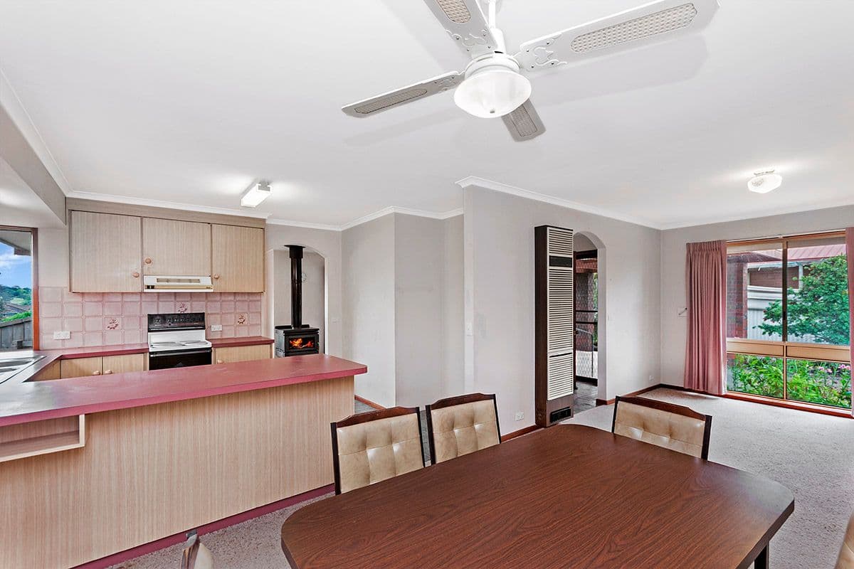 2 Duke Avenue, Hamilton VIC 3300, Hamilton - Thumbnail 3