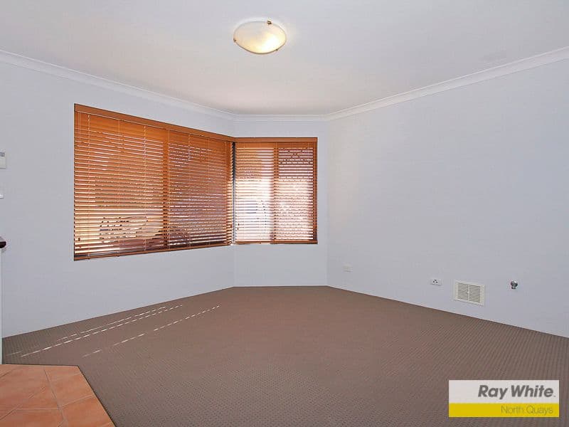 1 Birwash Place, NOLLAMARA WA 6061, Nollamara - Thumbnail 5