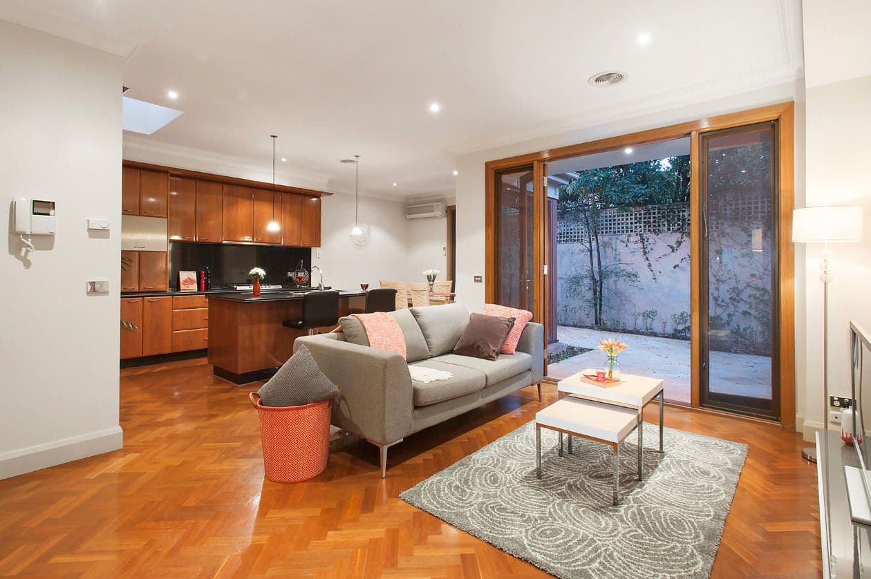 35 Wellington Street, KEW VIC 3101, Kew - Thumbnail 2