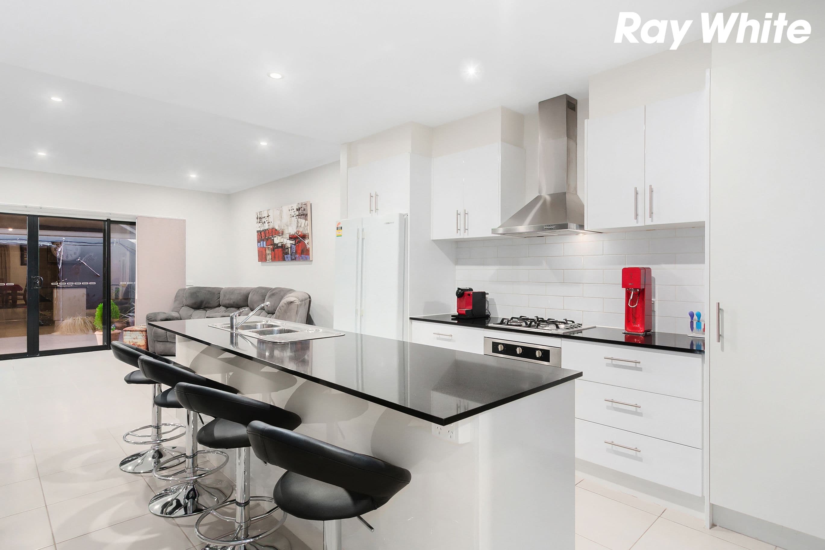 19 Pendula Place, Pakenham VIC 3810, Pakenham - Thumbnail 6