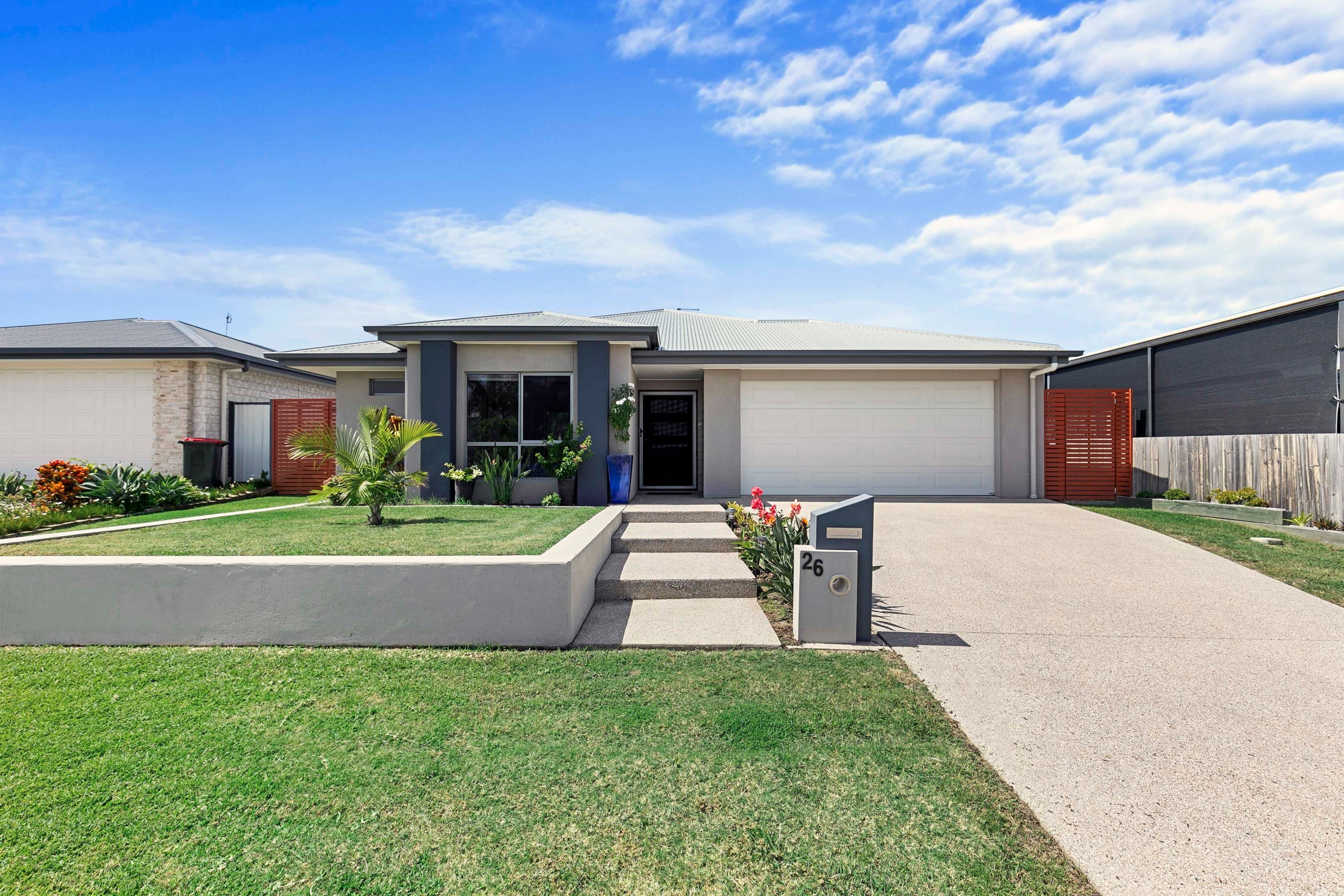 26 Oceanblue Boulevard, Pialba QLD 4655, Pialba - Image 1