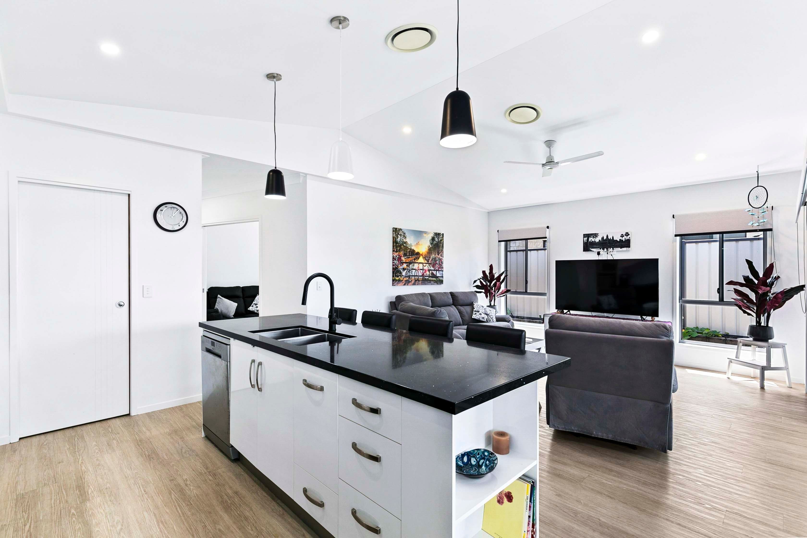 26 Oceanblue Boulevard, Pialba QLD 4655, Pialba - Thumbnail 4
