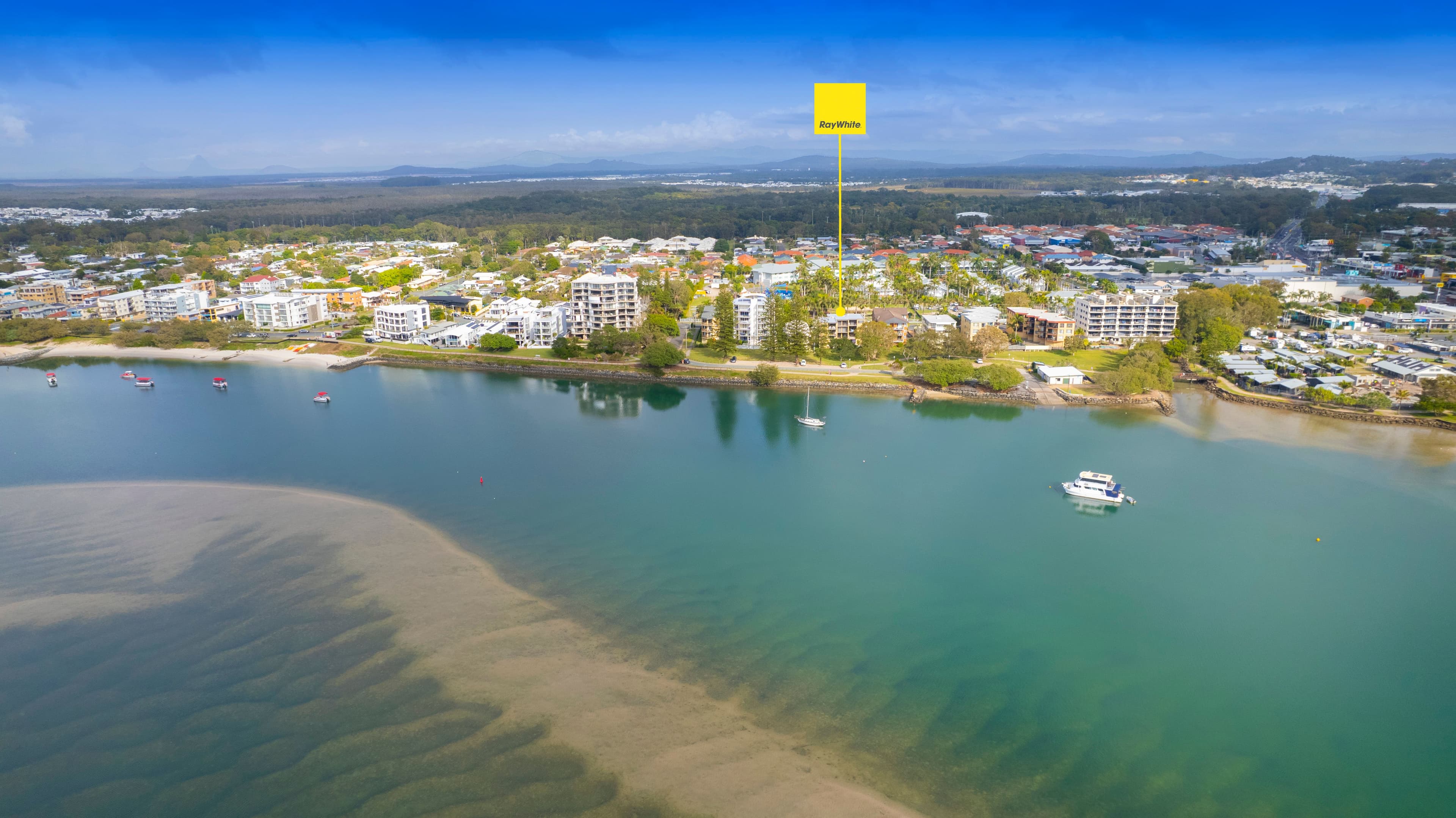 21 Landsborough Parade, Golden Beach QLD 4551, Golden Beach - Thumbnail 4