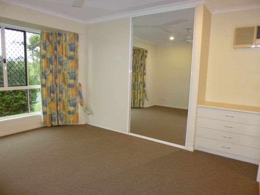 216 Kellys Road, WALKERSTON QLD 4751, Walkerston - Thumbnail 6