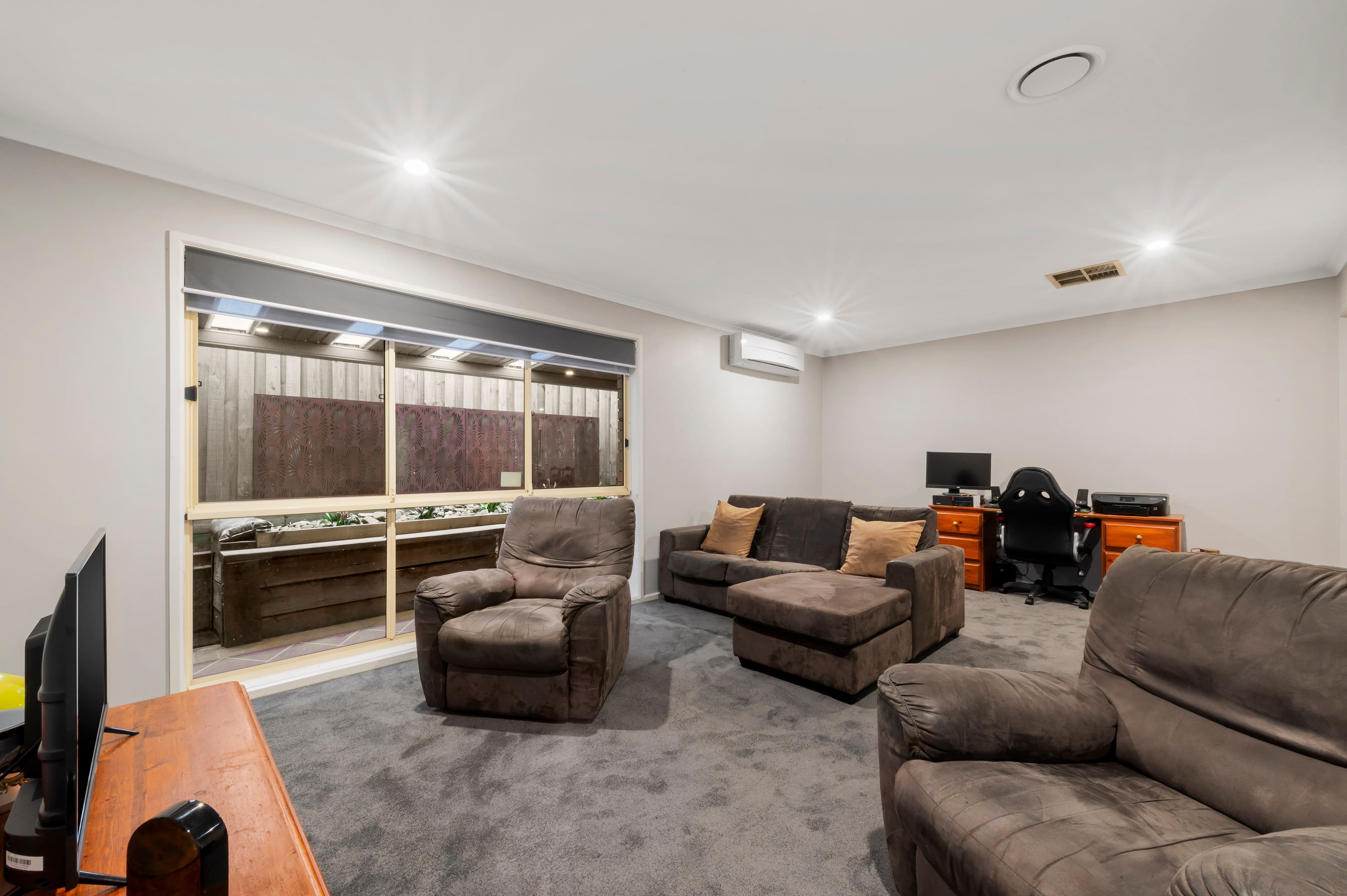 369 Dandelion Drive, Rowville VIC 3178, Rowville - Thumbnail 4