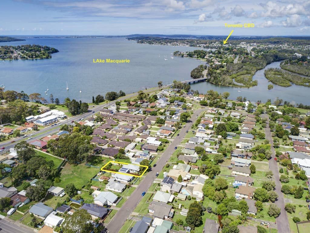 12 Prince Street, Fennell Bay NSW 2283, Fennell Bay - Thumbnail 3