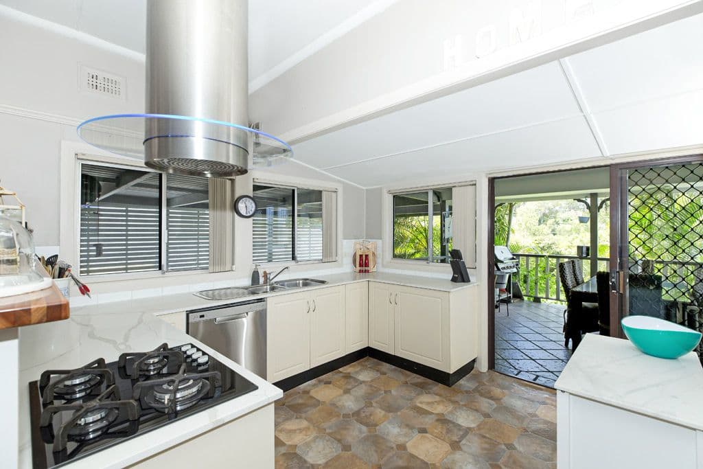 12 Prince Street, Fennell Bay NSW 2283, Fennell Bay - Thumbnail 4