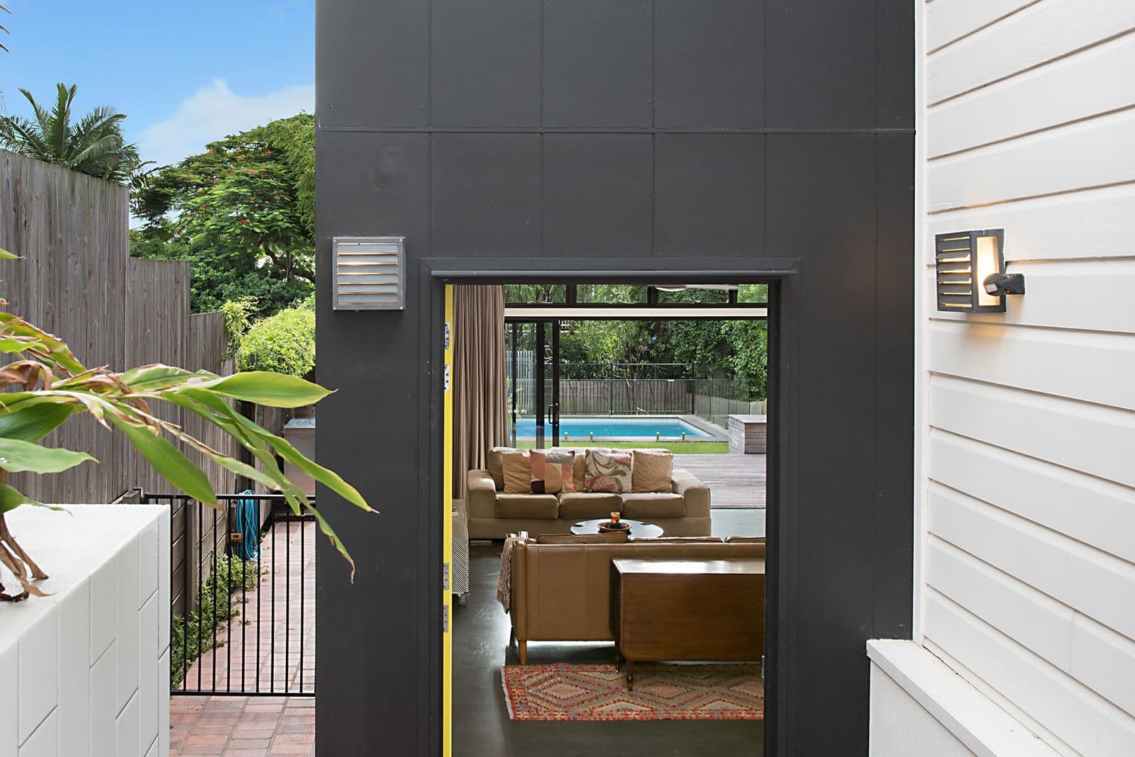 10 Young Street, Milton QLD 4064, Milton - Thumbnail 5