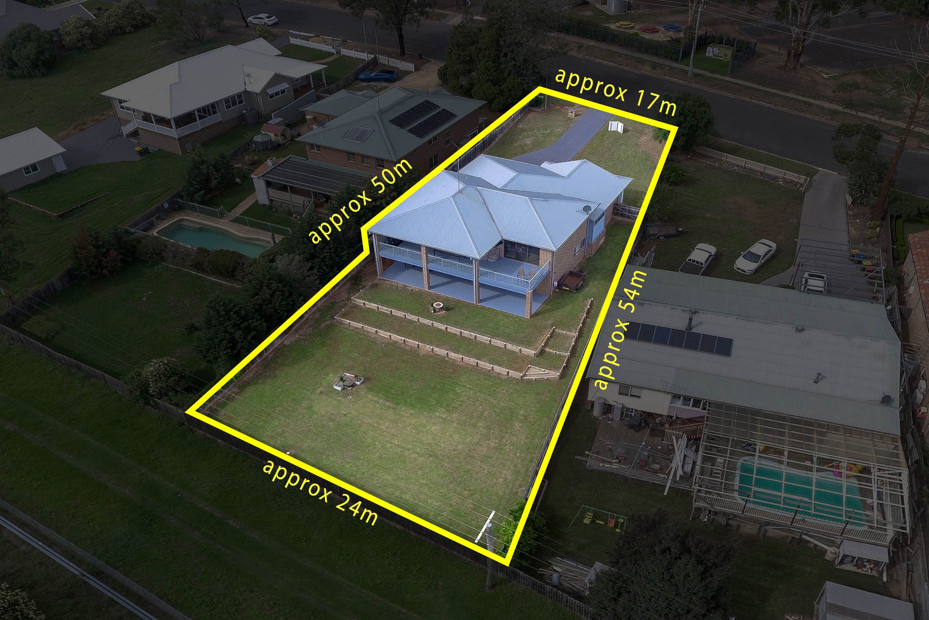 16 Lumsdaine Street, Picton - Thumbnail 3