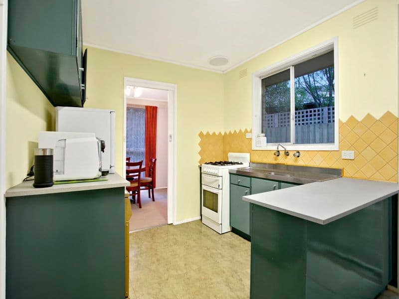 50 Karingal Drive, Frankston VIC 3199, Frankston - Thumbnail 2