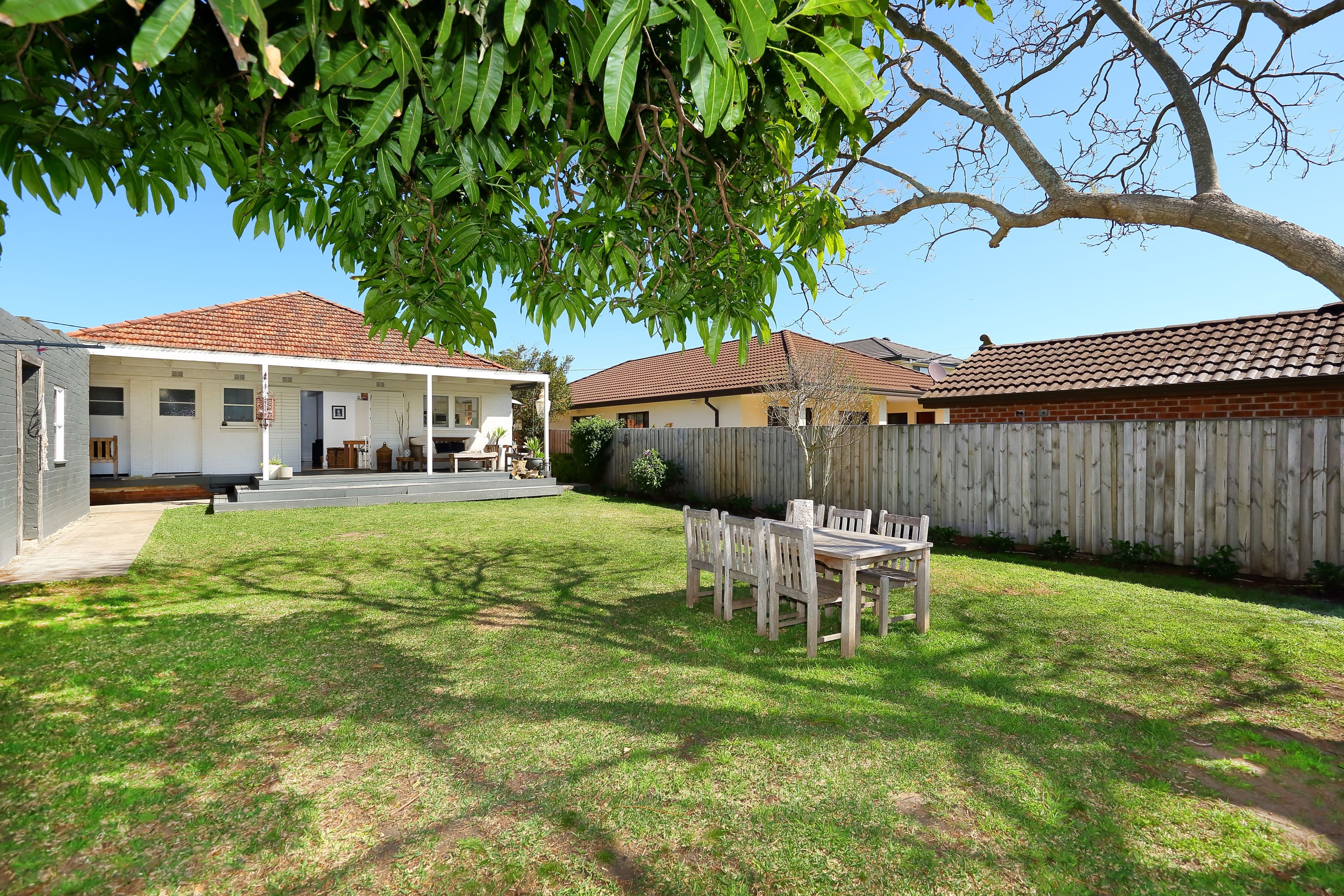 46 Mulga Road, Oatley - Thumbnail 2