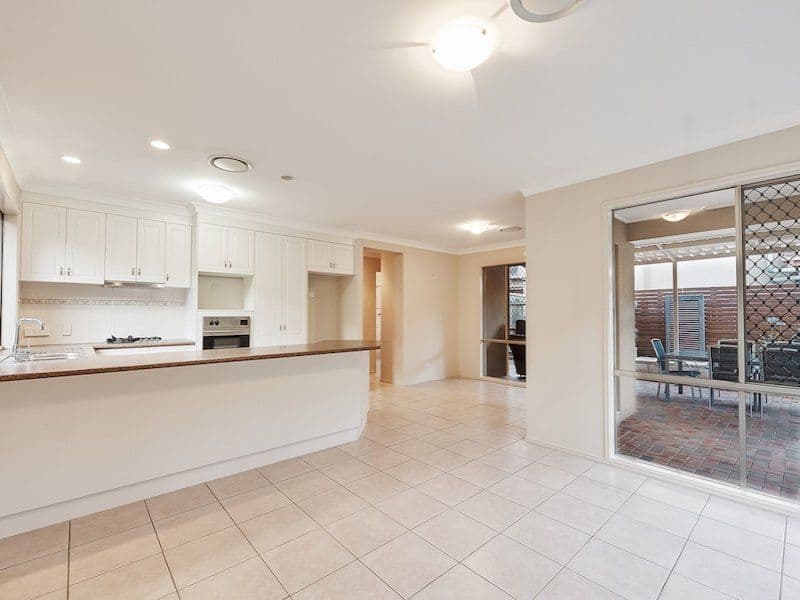 30 Bentley Court, Mansfield QLD 4122, Mansfield - Thumbnail 3