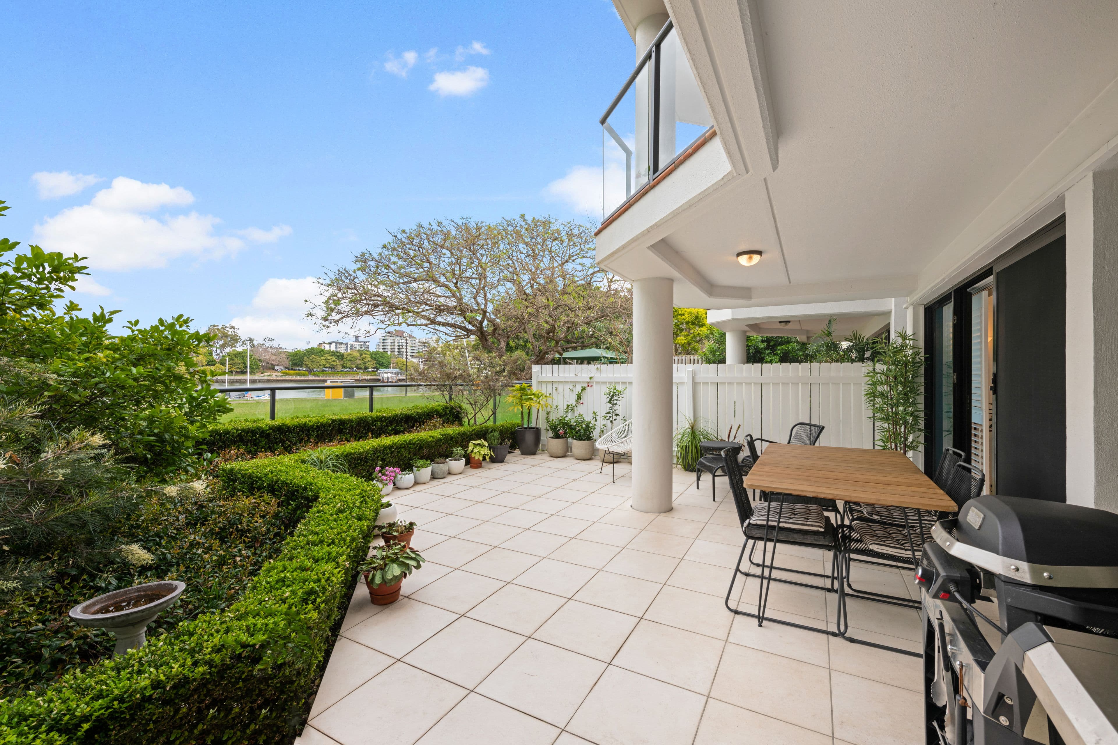 136 Oxlade Drive, New Farm QLD 4005, New Farm - Thumbnail 2
